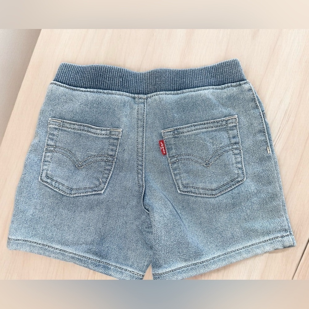 NWT Levi's Boys American Smiley Denim Short Set. Size 2t - Picture 6 of 8